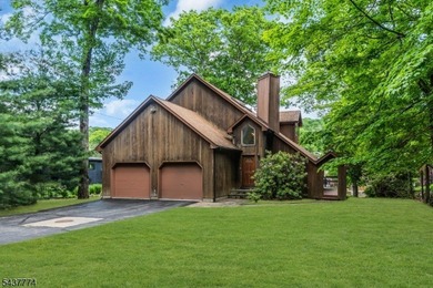 Escape to your own private lakefront retreat on Lake Hopatcong - photo 3
