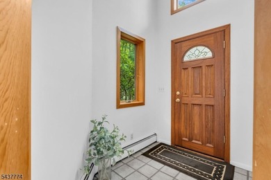 Escape to your own private lakefront retreat on Lake Hopatcong - photo 6