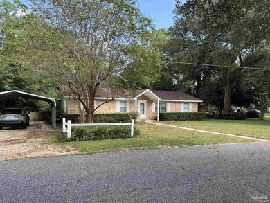 Completely remodeled house with 4 bedrooms and 3 bathrooms - photo 3