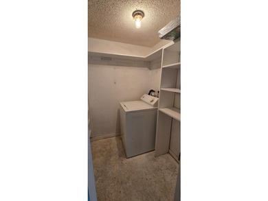 Beautifully updated 2 bedroom 2 bath corner unit In the - photo 13