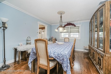 Welcome to 43 Valdemar Avenue, located in the highly - photo 14