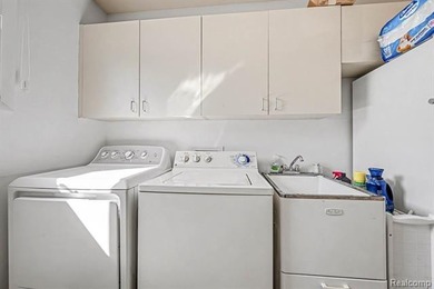 Welcome to this beautifully updated detached brick ranch condo - photo 17