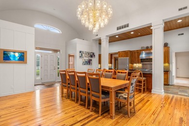 Welcome to an exceptional equestrian estate just 15 miles from - photo 8