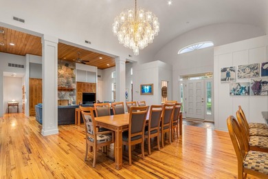 Welcome to an exceptional equestrian estate just 15 miles from - photo 9