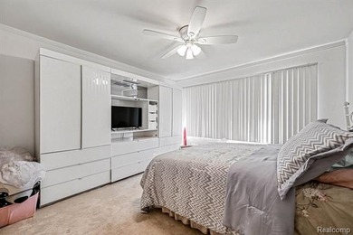 Welcome to this beautifully updated detached brick ranch condo - photo 25