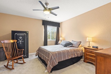 Beautiful 3 bedroom 3 bathroom 3 Car Garage home which is Easily - photo 27