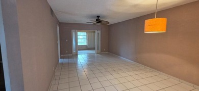 Beautifully updated 2 bedroom 2 bath corner unit In the - photo 29