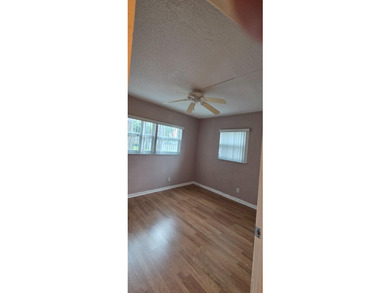 Beautifully updated 2 bedroom 2 bath corner unit In the - photo 32