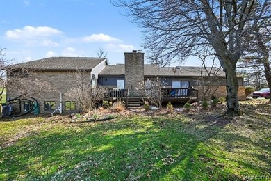 Welcome to this beautifully updated detached brick ranch condo - photo 35