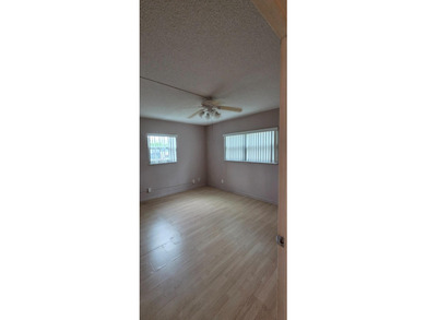 Beautifully updated 2 bedroom 2 bath corner unit In the - photo 39
