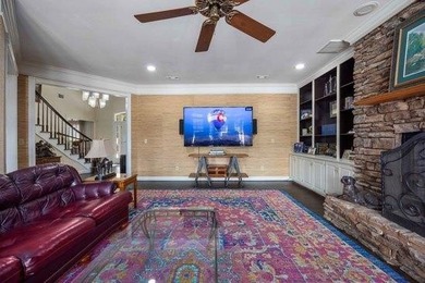 SPECTACULAR BRICK WATERFRONT HOME W/AMENITIES GALORE! 4750 SQ - photo 4