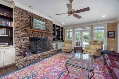 SPECTACULAR BRICK WATERFRONT HOME W/AMENITIES GALORE! 4750 SQ - photo 6