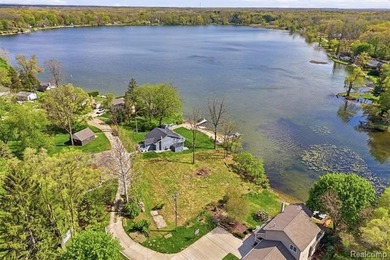Build your dream home on this beautiful waterfront lot featuring - photo 9