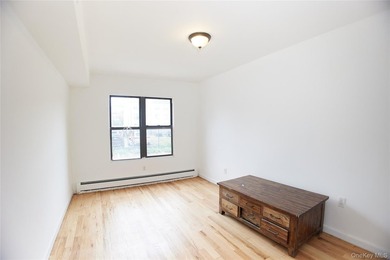 Welcome to this beautiful Condo featuring a private laundry room - photo 23