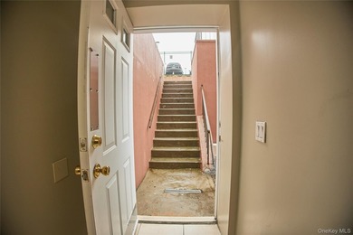 Welcome to this beautiful Condo featuring a private laundry room - photo 26