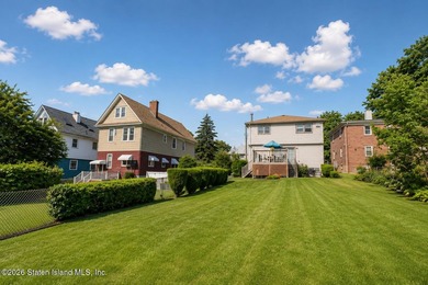 Custom two family detached home located in the exclusive - photo 36
