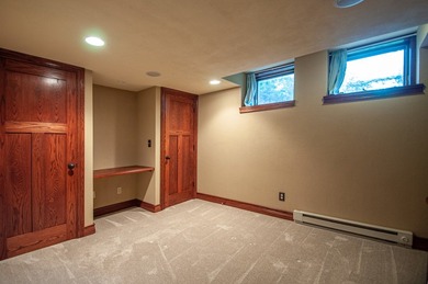 Tucked away at the end of a private street in Rockford's - photo 39
