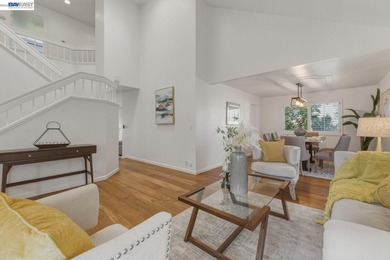 OPEN HOUSE SAT- SUN 1-4PM. East facing house, set on a quiet - photo 6