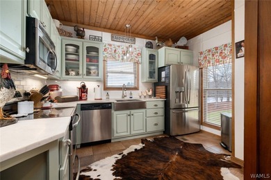 Welcome to Rooster Hollow, a remarkable 133-acre estate in - photo 11