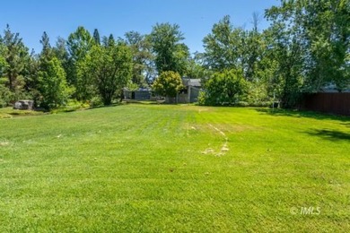 Welcome to 120 Desiderata in beautiful West Bishop. Situated on - photo 12