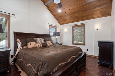 Welcome to Rooster Hollow, a remarkable 133-acre estate in - photo 17