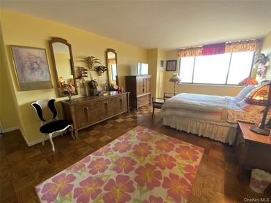 Building 1 Beauty! This wonderful corner showplace has it all!!! - photo 19