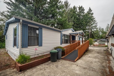 Lovingly updated Three Bed/Two Bath in Shorepines Village. Sip - photo 5