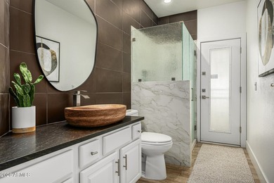 Beautifully remodeled home offering spectacular mountain views - photo 25