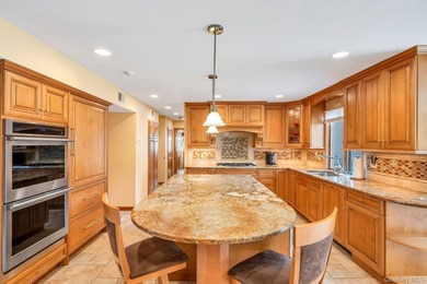 One of the largest and most spectacular properties in the - photo 27