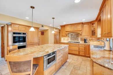 One of the largest and most spectacular properties in the - photo 28
