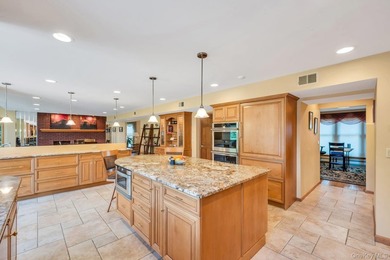 One of the largest and most spectacular properties in the - photo 29
