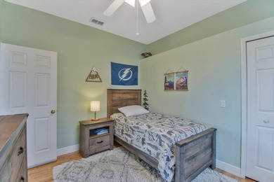 METICULOUSLY RENOVATED & MOVE-IN READY! Welcome to this stunning - photo 29