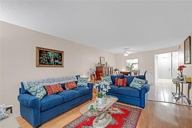 An oasis to call home, this beautiful 2BD/2BTH unit is in - photo 4
