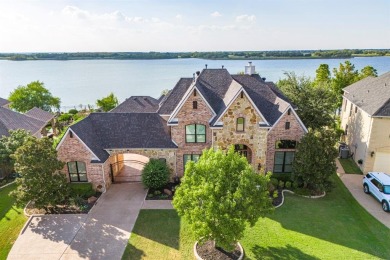 This beautiful 2 story, 3600 sq. ft. lakefront home has a - Lake Home For Sale in The Colony, Texas