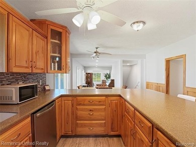 Experience the best of lakefront living with this move-in-ready - photo 13