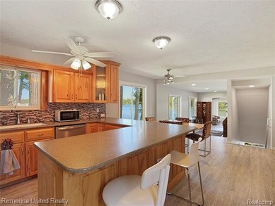 Experience the best of lakefront living with this move-in-ready - photo 14