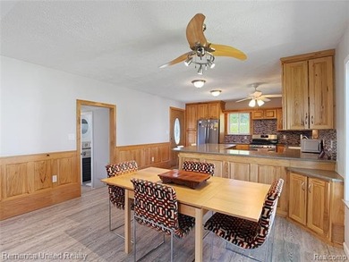 Experience the best of lakefront living with this move-in-ready - photo 17