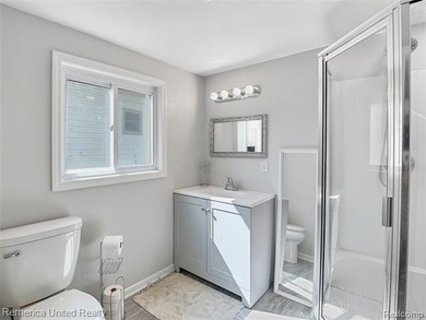 Experience the best of lakefront living with this move-in-ready - photo 29