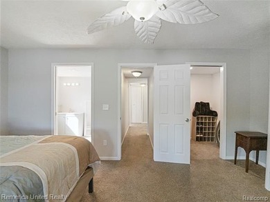 Experience the best of lakefront living with this move-in-ready - photo 31