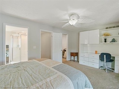 Experience the best of lakefront living with this move-in-ready - photo 32