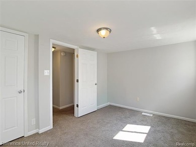 Experience the best of lakefront living with this move-in-ready - photo 37