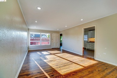 Charming property in Richmond's North & East neighborhood set on - photo 9