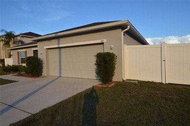 Come see for yourself this beautiful split floor plan 3-bedroom - photo 2