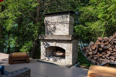 Rustic charm abounds in this beautiful Candlewood lakefront - photo 15