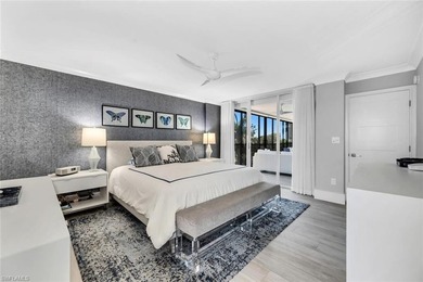 Meticulously updated and furnished Chateaumere Royale - photo 15