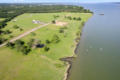 Embrace the lake life you've always dreamed of with this - photo 9