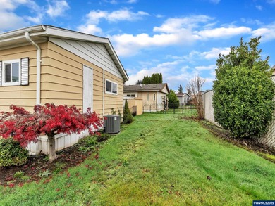 Well-Maintained Home in 55+ Park. Fresh carpet in the front room