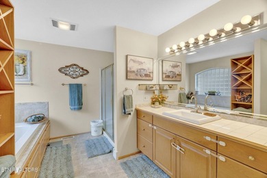 SOUTHERN LIVING, MEETS EQUESTRIAN LIVING ON 107 PRIVATE ACRES - photo 21