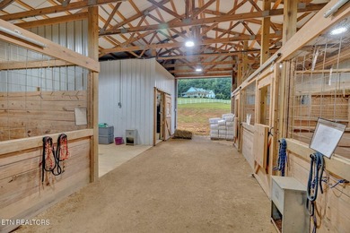 SOUTHERN LIVING, MEETS EQUESTRIAN LIVING ON 107 PRIVATE ACRES - photo 31