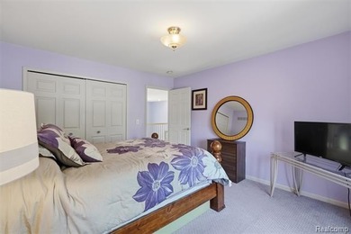 Welcome to this stunning all-brick Colonial offering 4,087 SQFT - photo 37